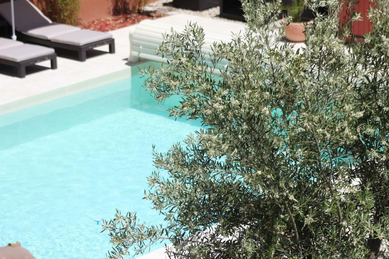 Le Clos D'Uzes - B&B Eksteriør bilde