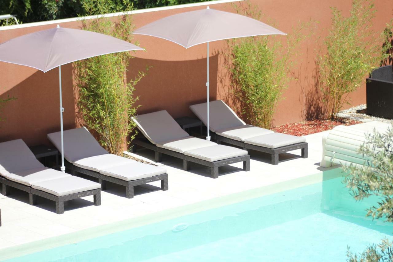 Le Clos D'Uzes - B&B Eksteriør bilde
